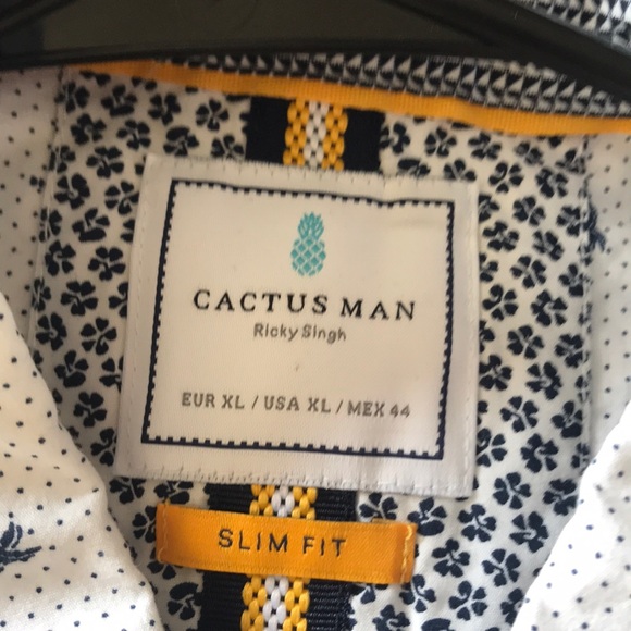 Button up short sleeve shirt - Picture 4 of 6